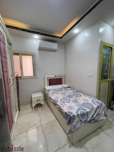 Available Single Studio in Sixth of October City, First District, Next to the Second Floor, Including Water and Electricity. Girls Only. Steps to Al-Hosary Mosque, Close to All Services.