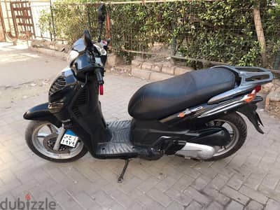 اسكوتر  للبيع