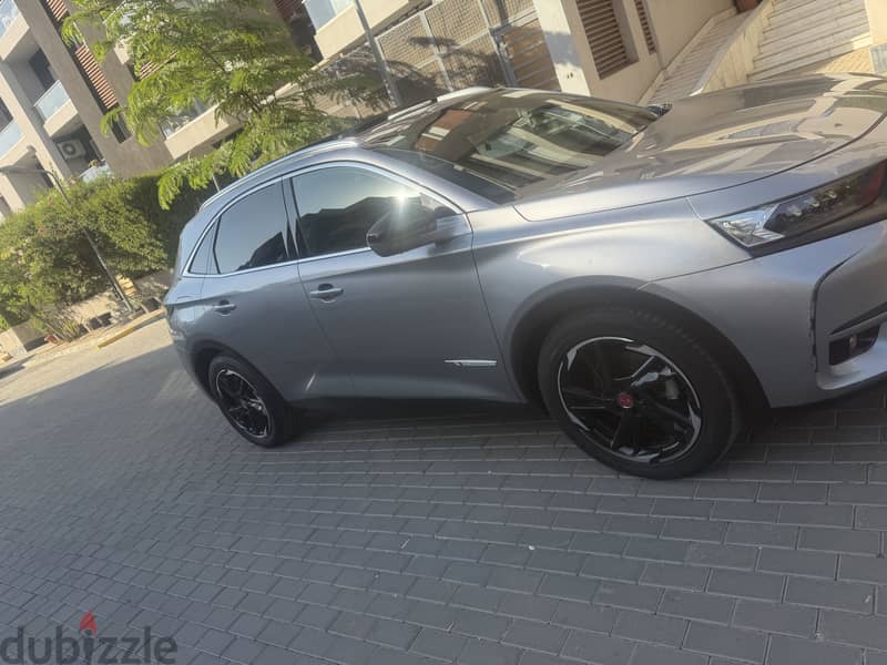 دى اس DS7 2020