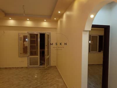 شقة للإيجار قانون في البنفسج عمارات 120م - التجمع الأول