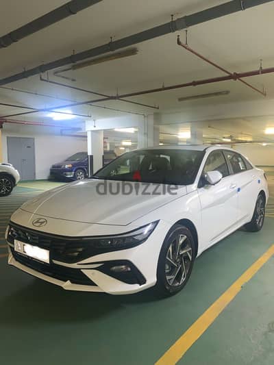 Hyundai Elantra 2024