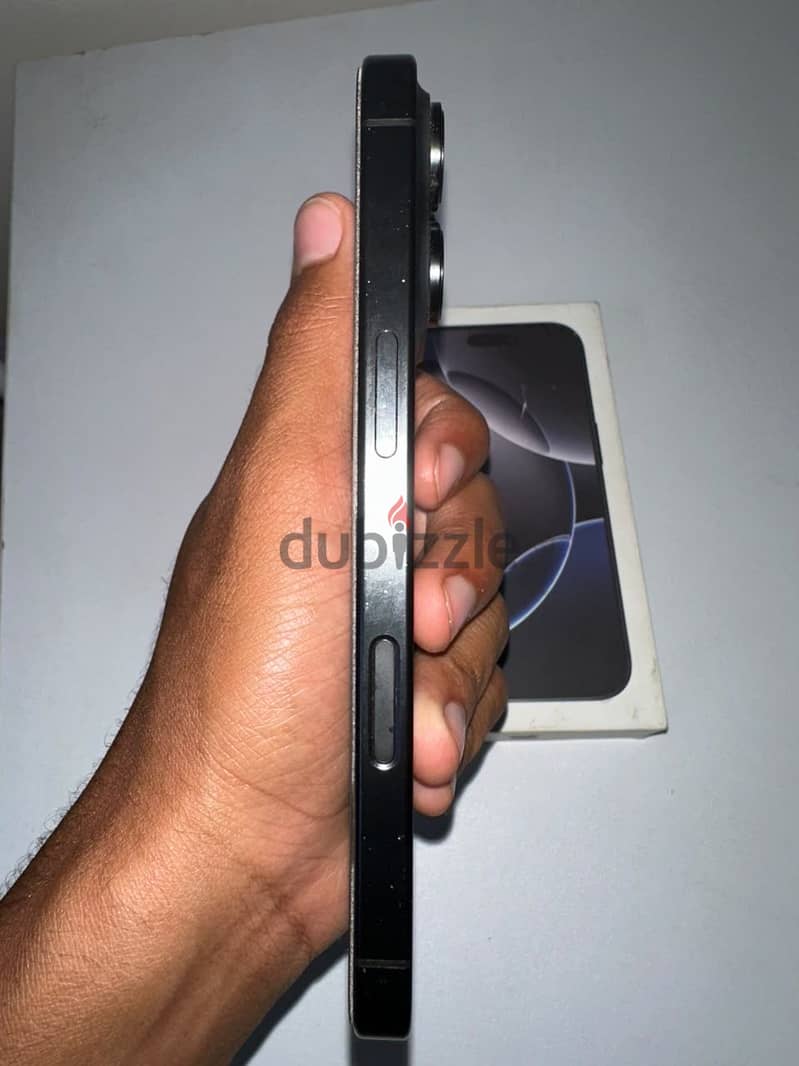 Apple - iPhone 16 Pro 5