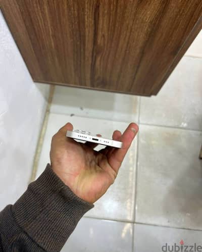 آبل - آيفون 13