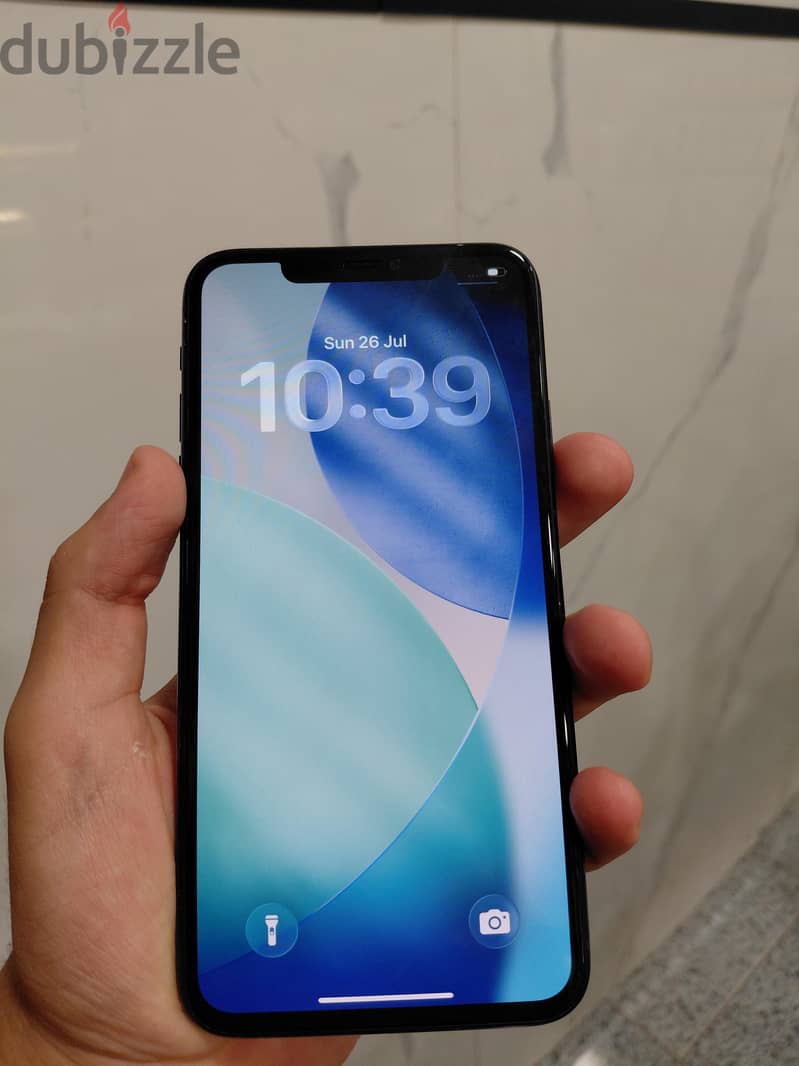 Apple - iPhone 11 Pro Max 1