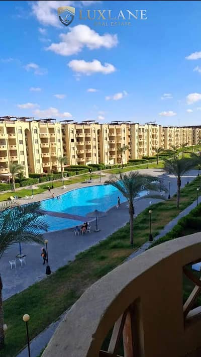 شاليه 4 غرف نوم  للبيع في ستيلا هايتس – الساحل الشمالي  الكيلو 134 بين مراسي وأمواج