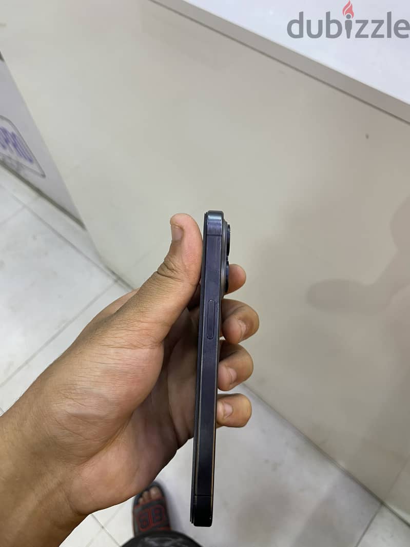Apple - iPhone 15 Pro 5