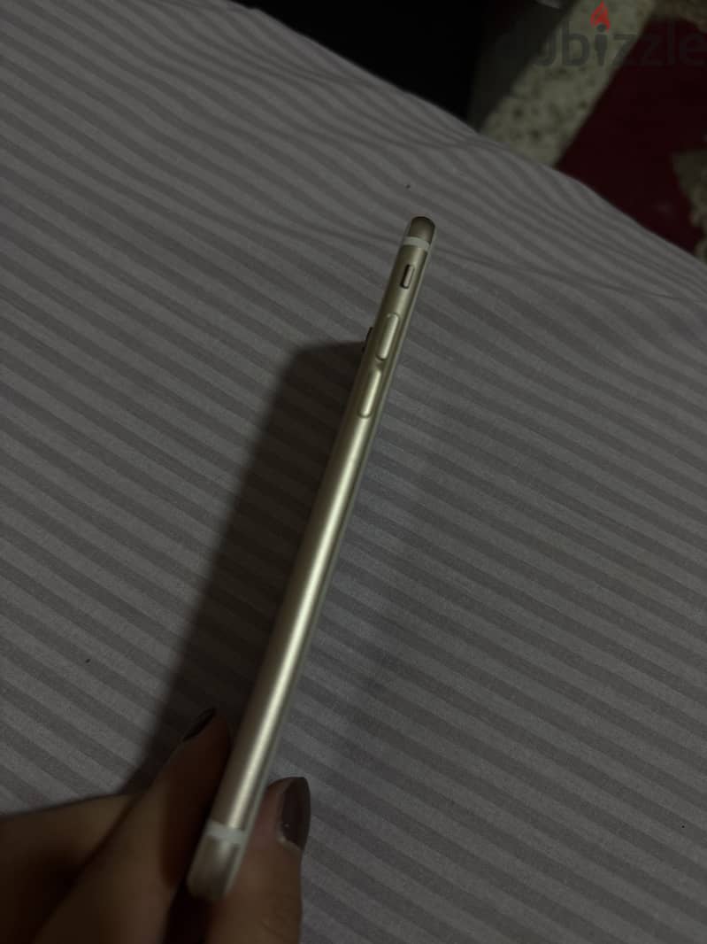 Apple - iPhone 6 3