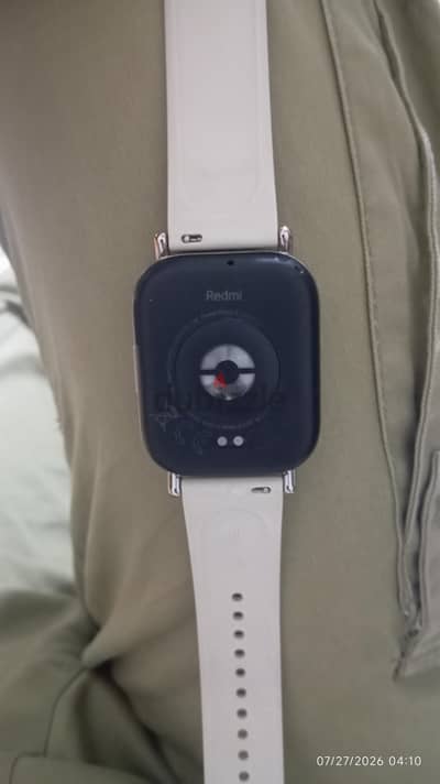redmi watch 5 lite استخدام اسبوع معاها العلبه والشاحن
