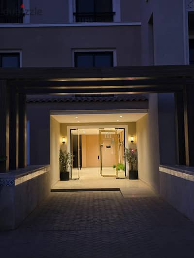 Finished apartment with air condition ready to move