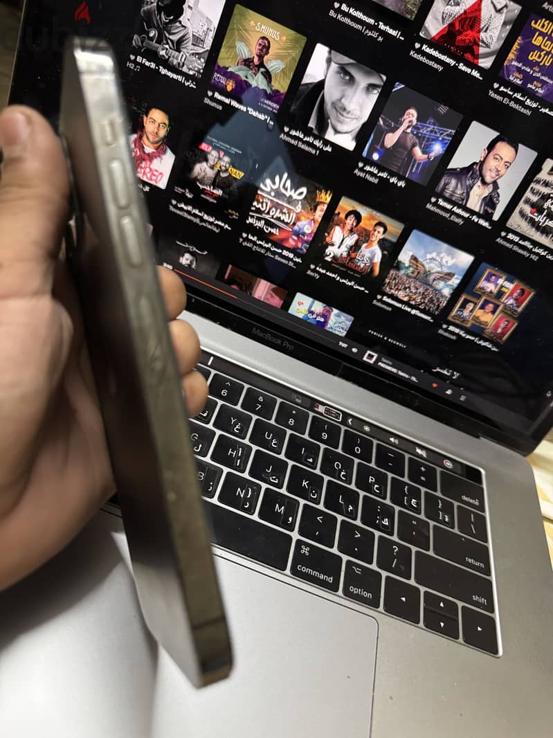Apple - iPhone 13 Pro Max 2
