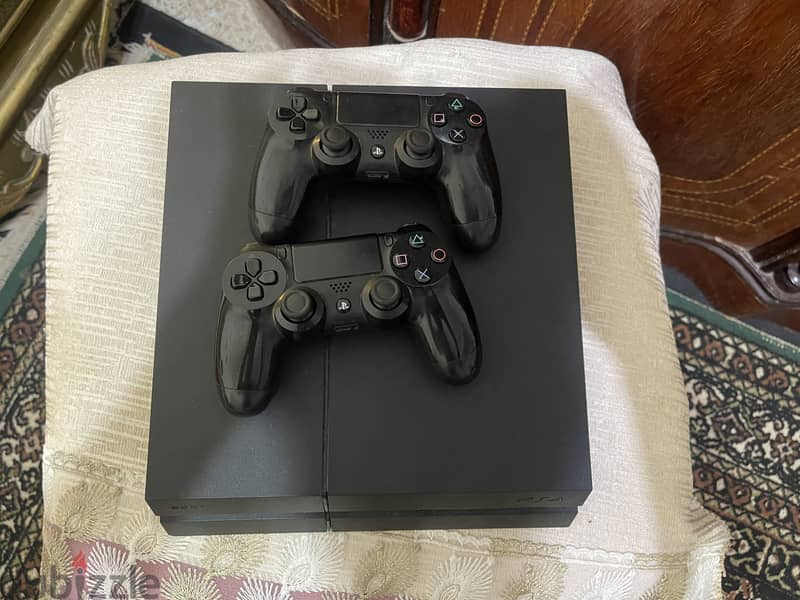 Play station 4 fat 2