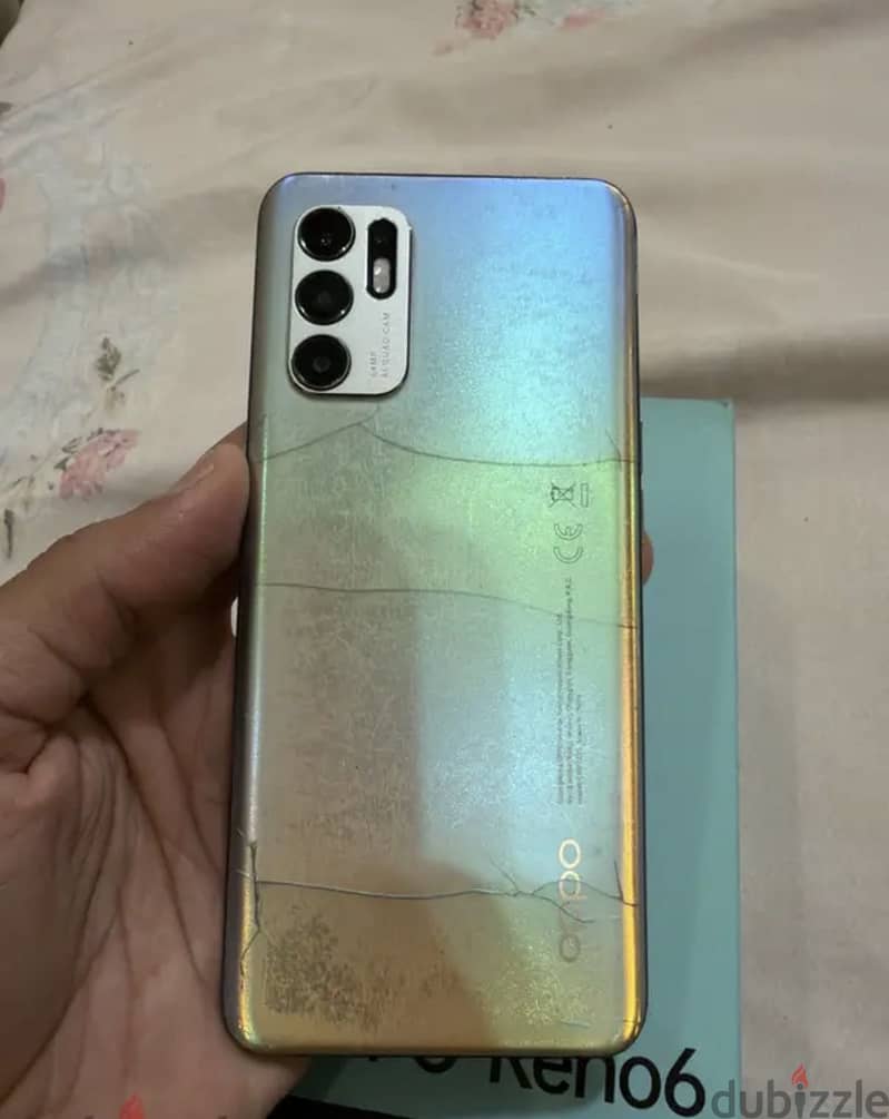 OPPO Reno6 2