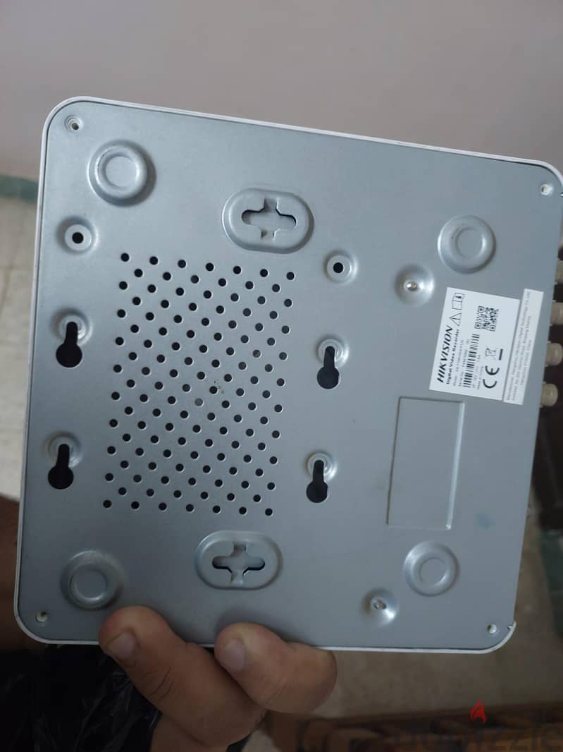Dvr hikvison 1
