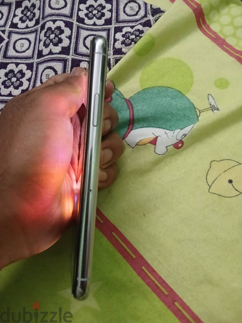 Apple - iPhone 11 Pro 1