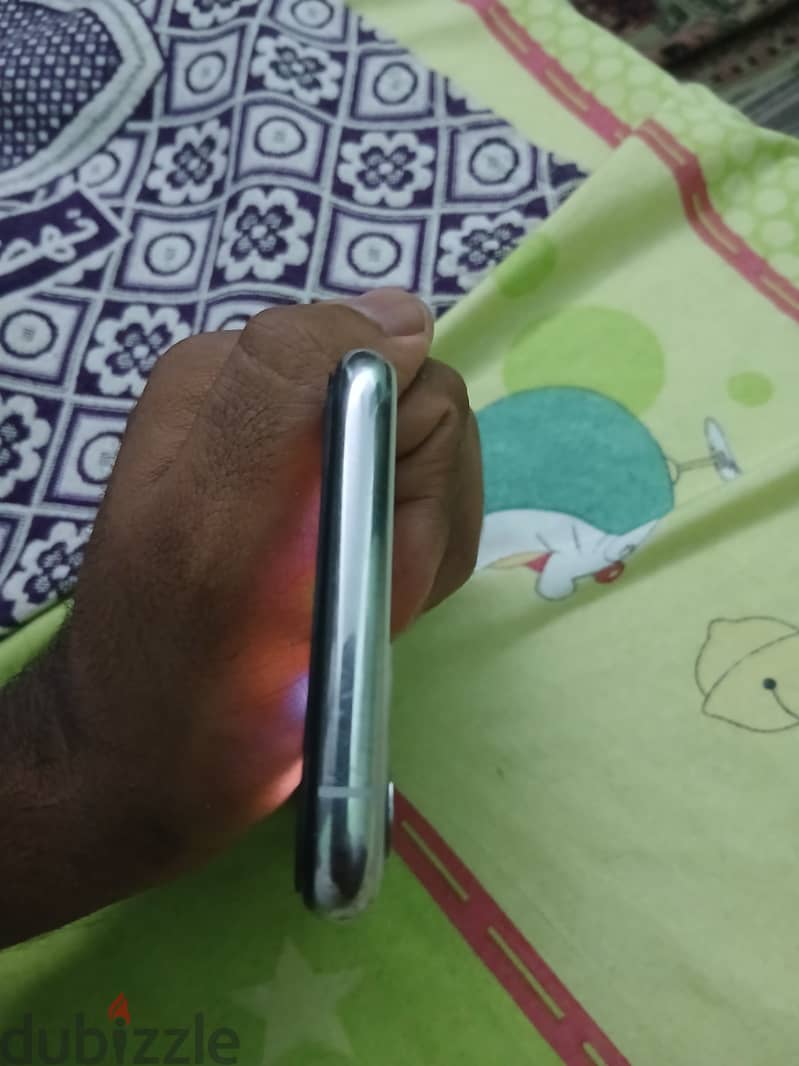 Apple - iPhone 11 Pro 5