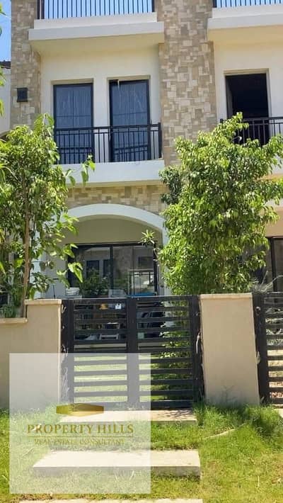 اخر فيلا vip قدام الرحاب استلام فوري جاهز للسكن باعلي كميونتي بخصم 35% لفتره محدوده