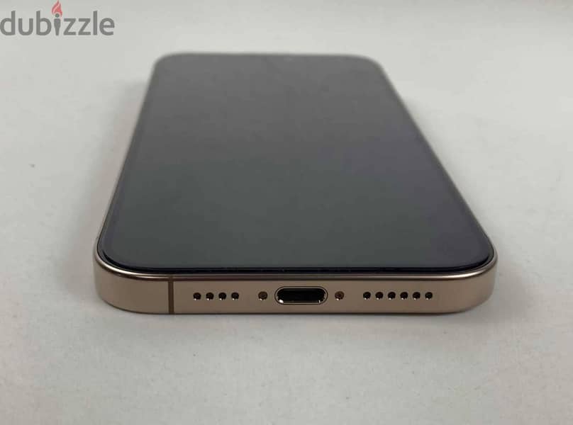 Apple - iPhone 16 Pro Max 2