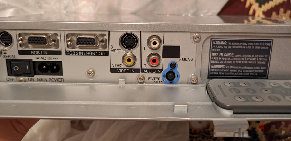 Panasonic PT-LC80E Projector 4