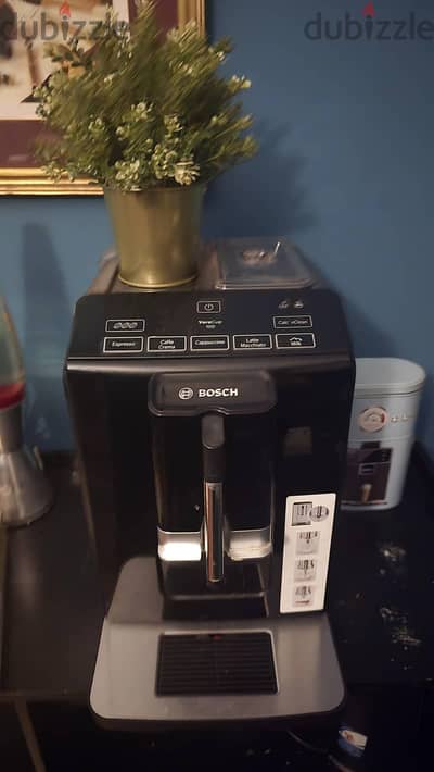 Bosch  - Fully Automatic coffee Machine - ماكينة قهوة بوش أوتوماتيكية