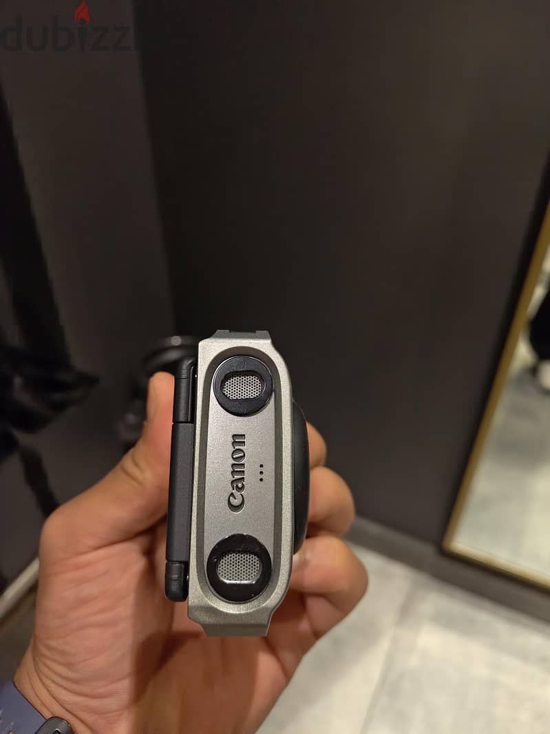 Canon PowerShot V10 4K Vlogging Camera – Used 4