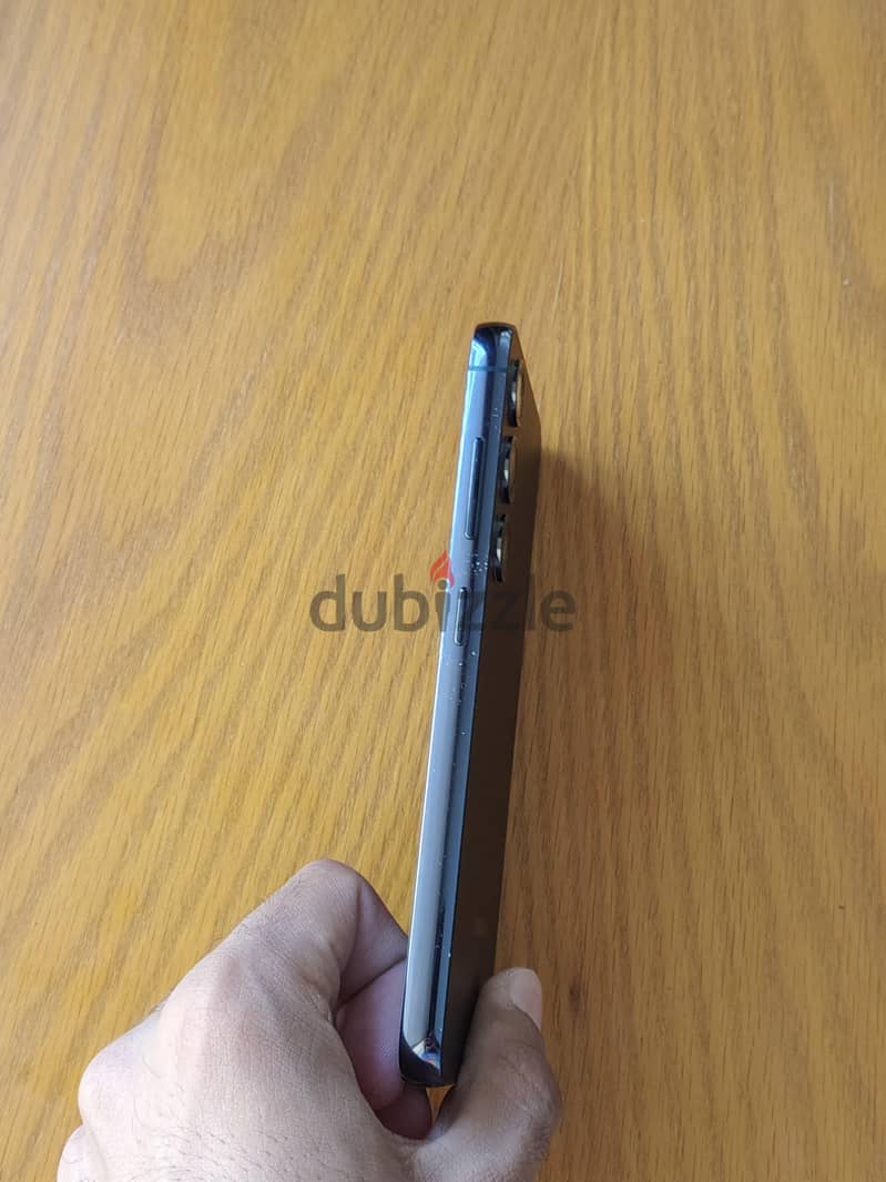 Samsung S23 4
