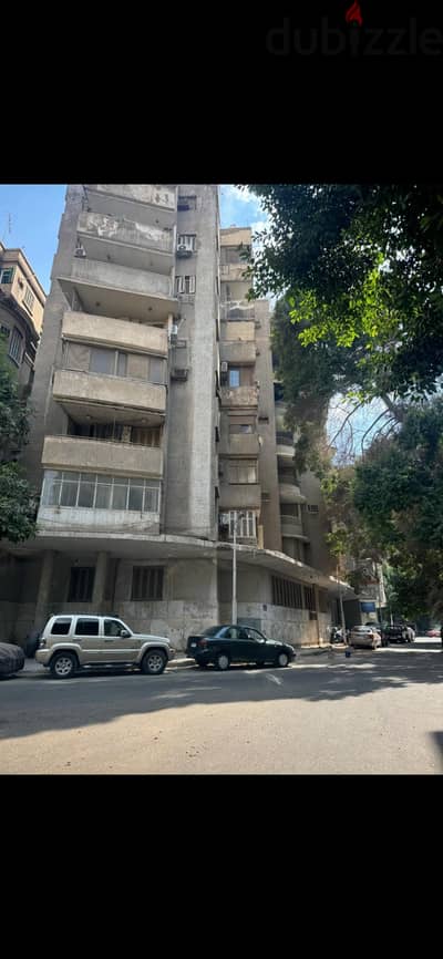 تحفة سكنية في قلب جاردن سيتي — أرقى أحياء القاهرة ٥٠٠ متر