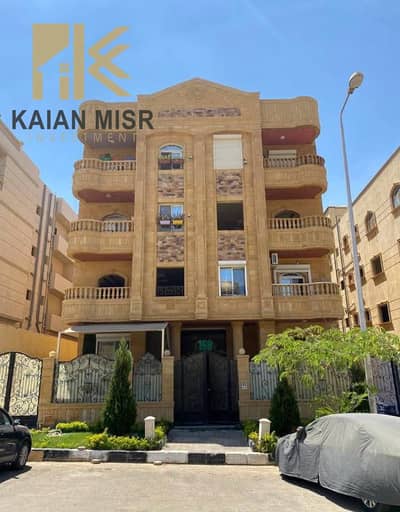 Room seafront 215 m + 28 m terrace with a frontal view in the most upscale areas of the buildings in Al-Shorouk City next to Suez Road and all services