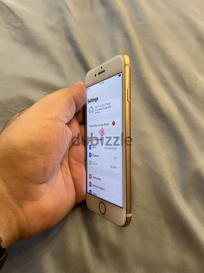 Apple - iPhone 8 1