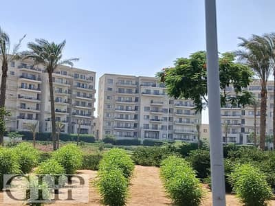 شقة أرضي بجاردن جاهزة للمعاينة للبيع في أب تاون كايرو إعمارUptown Cairo Emaar
