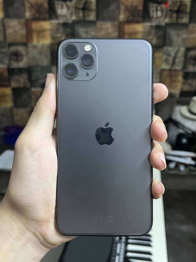 Apple - iPhone 11 Pro Max 5