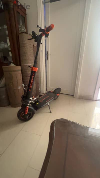 Electric scooter kugoo d1
