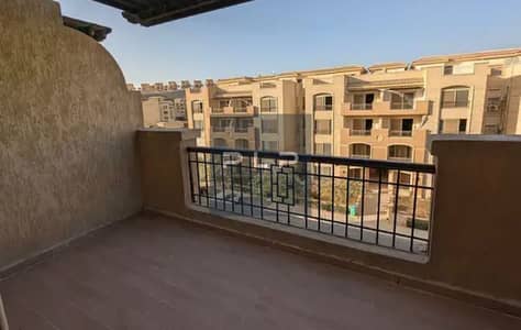 بأقل سعر بنتهاوس برووف ريسيل للبيع برايم لوكيشن في كمبوند ستون ريزيدنس Stone Residence بالتجمع علي طريق الدائري مباشرة القاهرة الجديدة