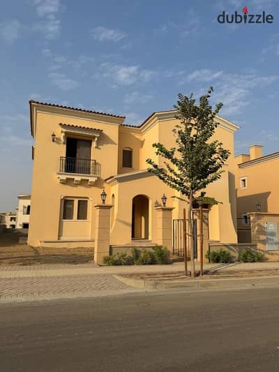فيلا بموقع مميز للبيع في سيتي جيت  ديار قطري التجمع الخامس جاهز للاستلام الفوري City Gate Diar Qatari New Cairo