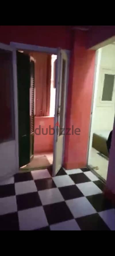 شقة للايجار نص مفروشة