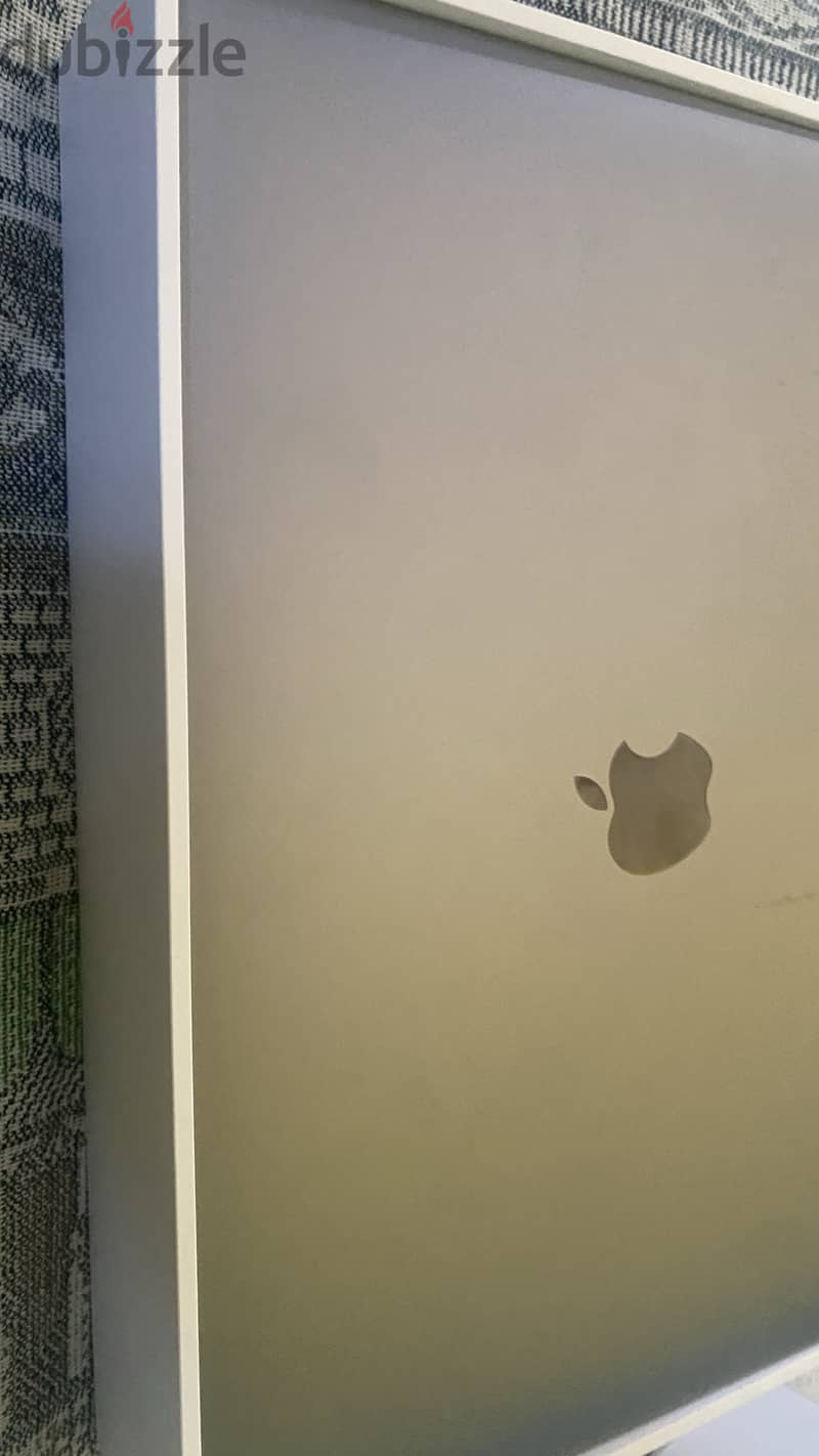 macbook air 13 m1 3