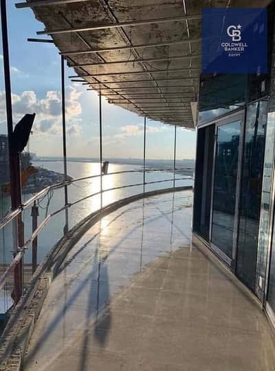 Apartment for sale, ready for immediate occupancy, fully finished, directly opposite the Iconic Tower.