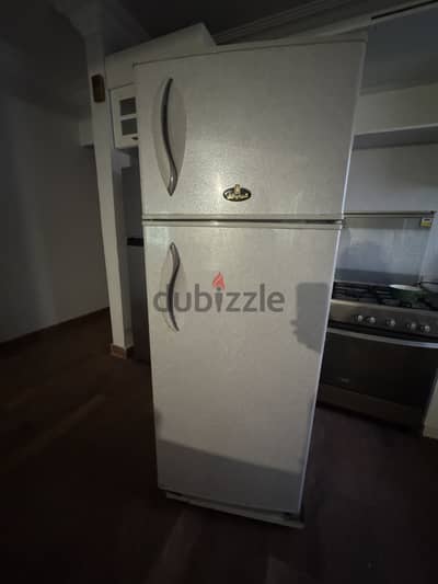 ثلاجة كريازي K350 للبيع