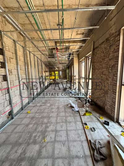 مكتب للايجار في ميفيدا ذا بلاس التجمع الخامس متشطب بالكامل بالتكيفات Mivida The Place New Cairo