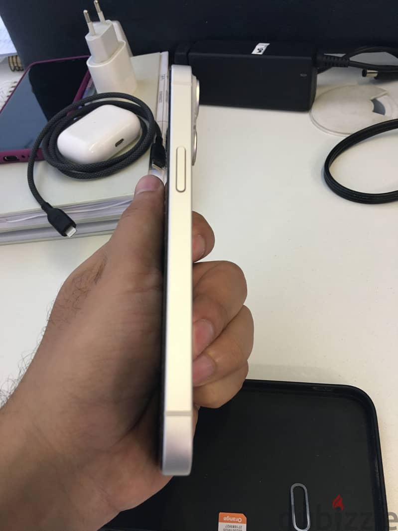 Apple - iPhone 14 1