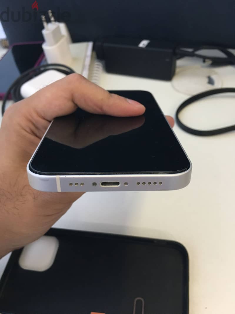 Apple - iPhone 14 4