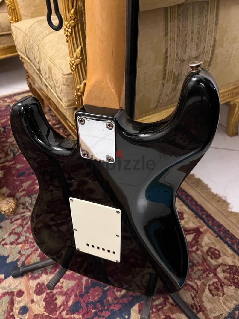 Ghibli brand guitar 4