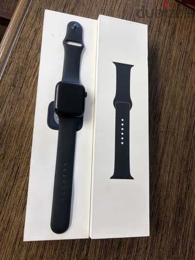 Apple watch series 8