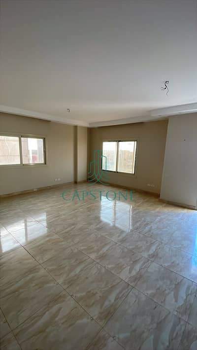 Super Lux Apartment for Sale in North Investors – Prime Location Behind Waterway