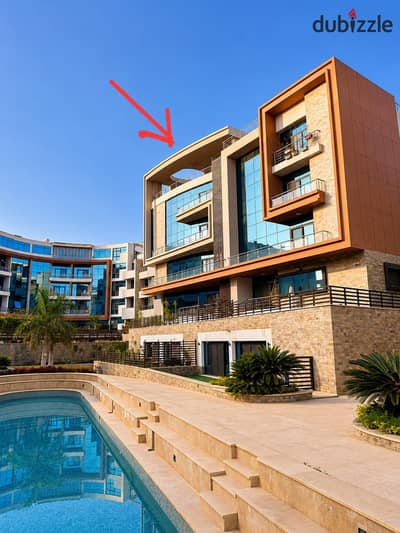 The price has been reduced for a quick sale of a duplex for sale in La Mirada compound
