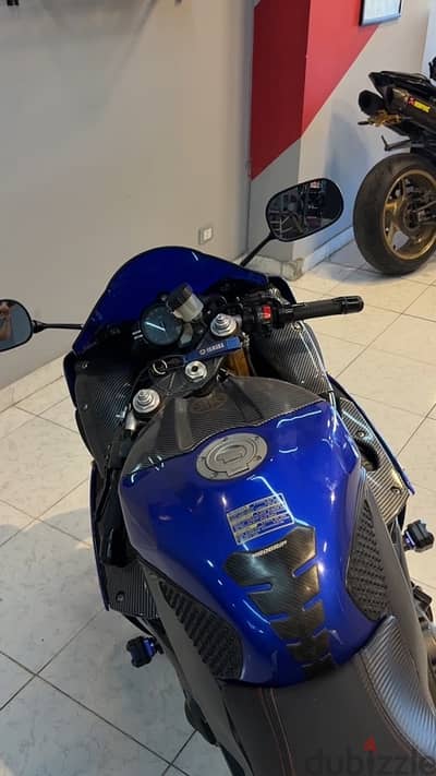 yamaha r1 2011