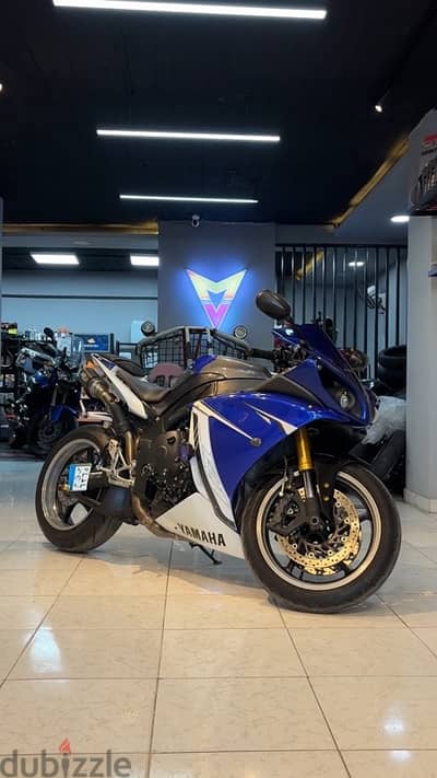 yamaha r1 2011
