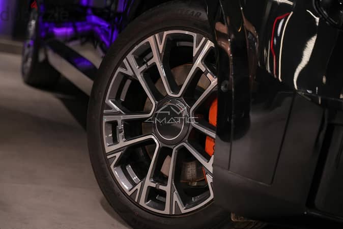 Lynk & Co 900 Black 2026
