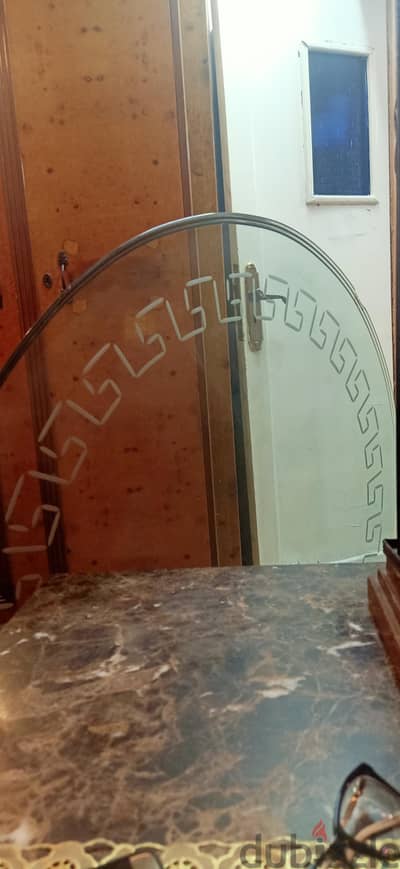إزازة ترابيزة سفرة
