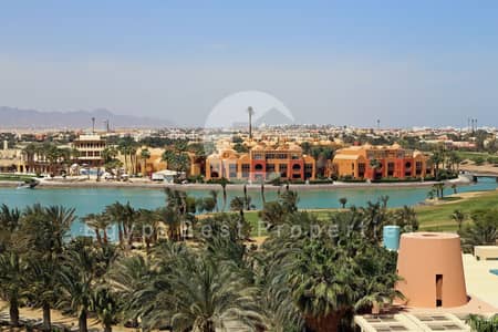 بدون مقدم احجز شالية على البحر دايركت من اوراسكوم متشطب فى البحر الاحمر