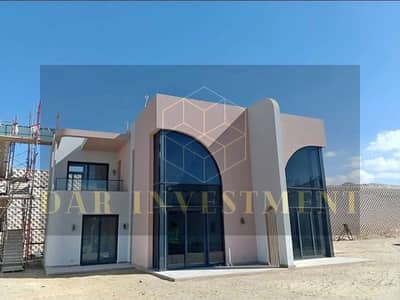 تاون هاوس Loft كورنر جاهز للاستلام الفوري متشطب بالتكيفات فيو لاجون  3 غرف بأقل سعر في June by SODIC رأس الحكمة